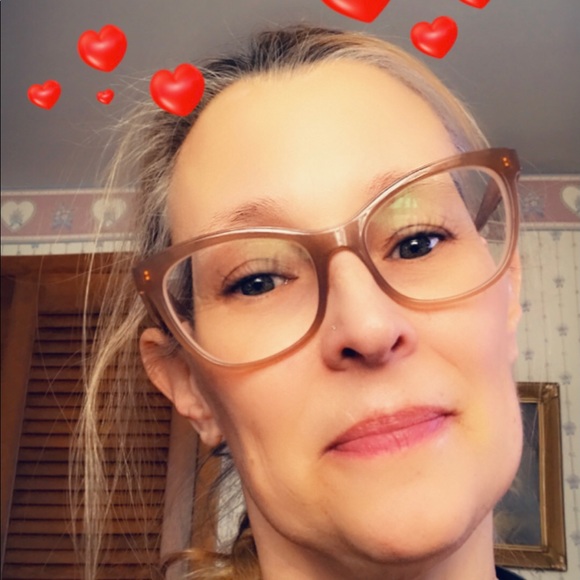 Meet your Posher, Margi - Picture 1 of 1